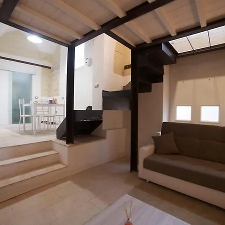 Del Teatro Apartment Lecce