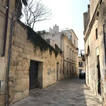 Del Teatro