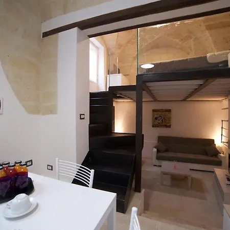 Del Teatro Apartment *